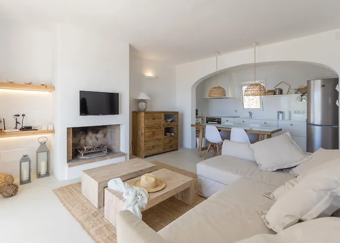 Con Encanto Y Vistas Al Mar En * סון באו