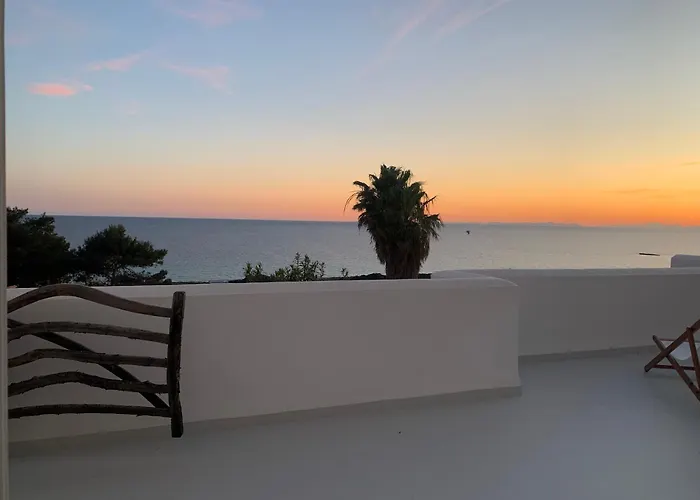 Con Encanto Y Vistas Al Mar En דירה *